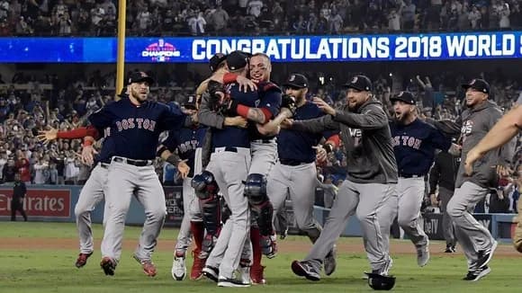 【悲報】レッドソックスファン「村上は絶対に必要ない。どうせ吉田2号。もう懲り懲りだ」