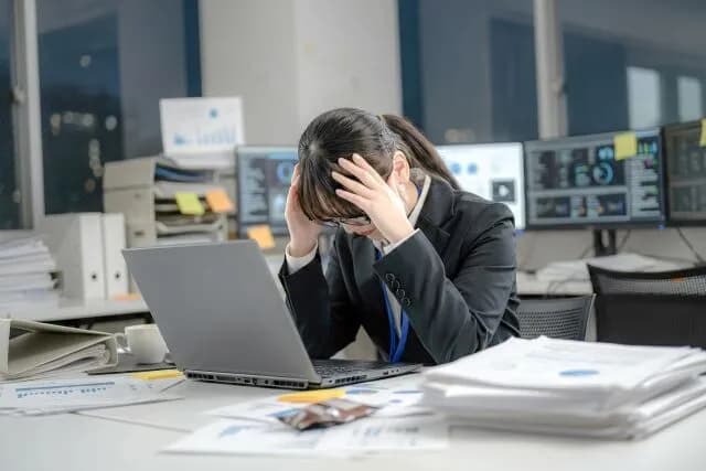 お前らが仕事でストレスを受けたら身体に起こる異変
