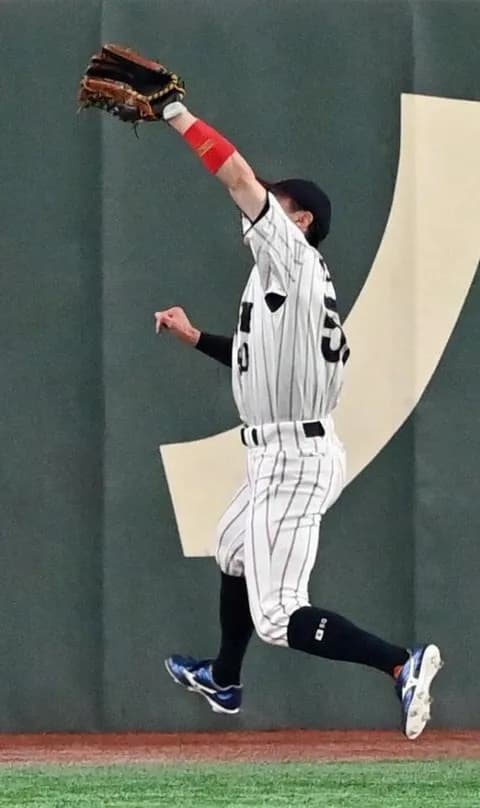 松坂大輔氏が驚嘆「あの守備範囲はピッチャー助かりますね」日本ハムの快足男が驚異的な俊敏さを披露