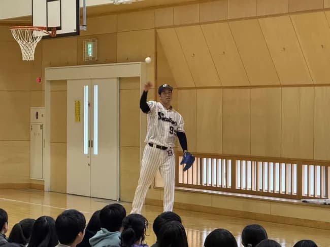 青柳晃洋「僕は中学3年間補欠で試合に出られなかった。努力を続けて続けて続けてプロ野球選手になれた