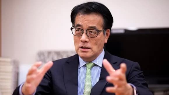 【悲報】岡田克也「高市のアレは私の想定と違う答弁だった。まずいと思ったので他の話題に移った」