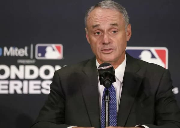 ネットフリックスがMLBにも参入！大リーグ機構がESPN、NBCユニバーサル含む3社と3年間の放送権契約...年総額1255億円