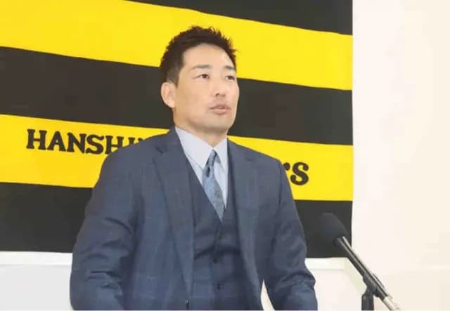 【阪神】岩崎優は現状維持２億円で更改　26年は「連覇達成したい」53試合１勝３敗31セーブ