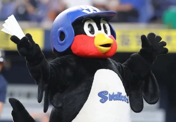 ヤクルト・つば九郎が「来季から戻ってきます」