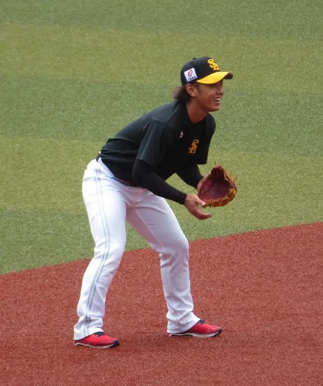 SB今宮（35歳　13年連続ショート開幕スタメン）←プロ野球タイ記録