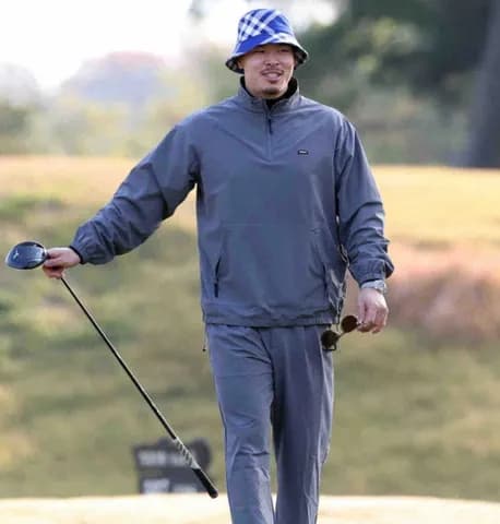 阪神・佐藤輝明　野球忘れてゴルフに全集中　コースで足腰鍛えた!?「いっぱい歩きました」