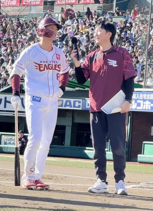 楽天・辰己「楽天とポスティングの交渉と国内FAを同時にやってるｗ」←こいつ