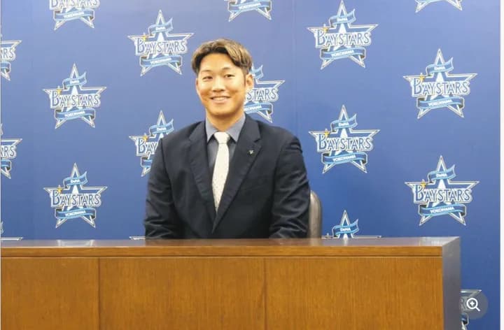 DeNA・京田陽太、現状維持6000万円サイン 　ネットの噂を否定「3時は嘘です、まだ寝ています」