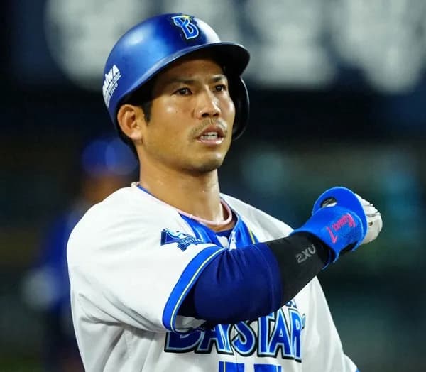 桑原将志（32）、西武入り決定