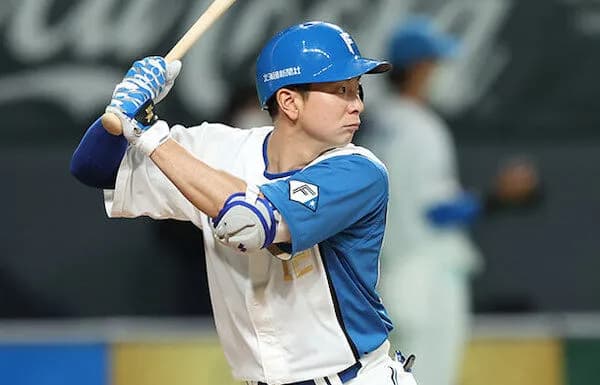 巨人松本剛「ラプソードで打球角度を下げる練習してます」←これ