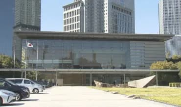 【悲報】高市さん、永住権申請の手数料を1万円から30万円に値上げｗｗｗｗｗｗ