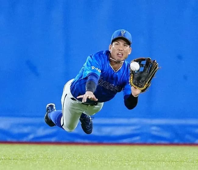 DeNAに激震… 桑原が西武にFA移籍の衝撃、ベテランが若手に苦言で「低迷期突入」危惧が