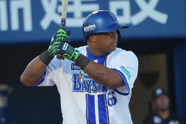 DeNA、ビシエドの残留を発表　NPB11年目へ「来年も頑張ります」…2軍好投の右腕も再契約