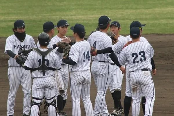 くふうハヤテ、やばい。スポンサーには契約不履行、コーチゼロ、捕手はゼロ