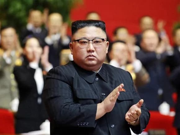 【悲報】金正恩さん、タバコ1日80本ｗｗｗｗｗｗｗｗｗｗｗｗｗｗｗｗｗ