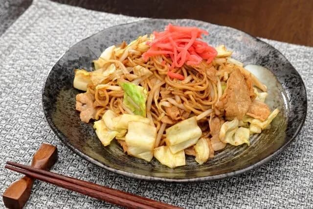ラーメンは常に進化しているのに焼きそば1980年から変わらない
