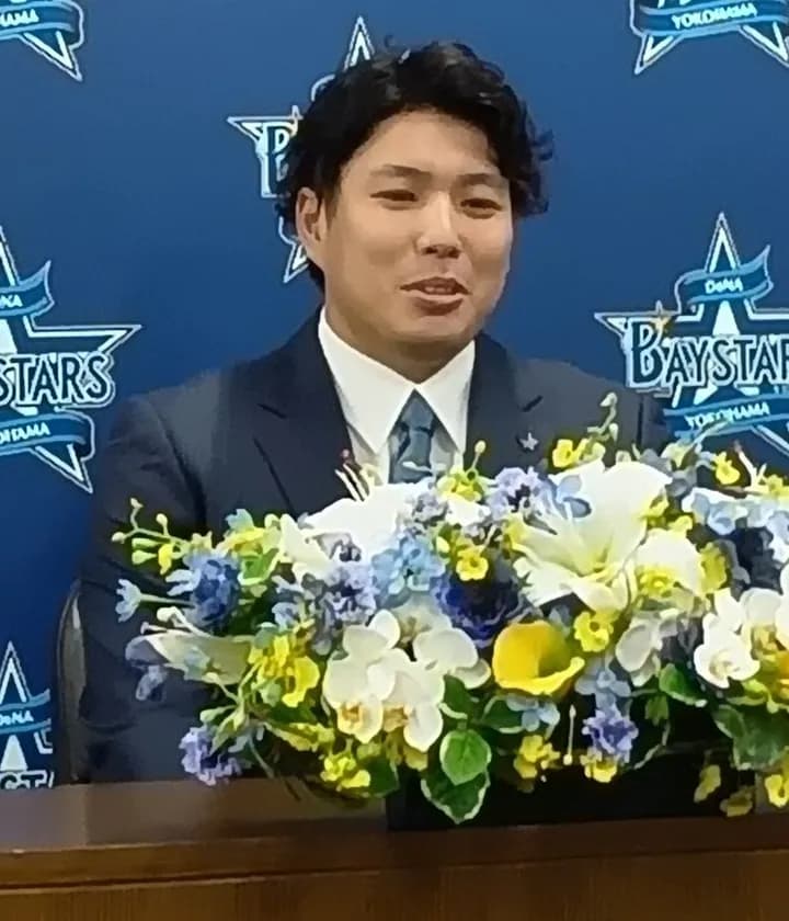 馬場選手がDeNA入団会見「年間通して仕事をできるようにしたい。DeNAは打線も凄く、ファンも熱いイメージ」