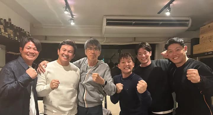 DeNA山﨑康晃が帝京高校OB会の様子を自身のSNSで公開　闘病中の石橋貴明さんの姿も