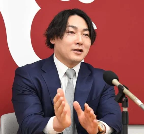 丸「SBは育成から甲斐、周東、牧原。巨人は誰も出てこない。何故なのか。僕の意見を球団に伝えた」