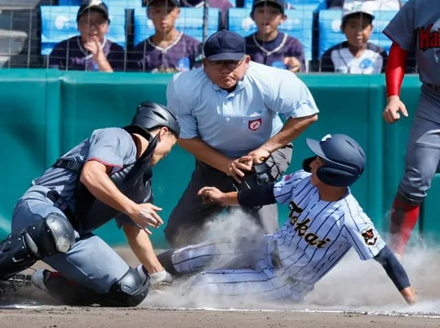 高校野球でリプレー検証「導入方針」　春夏の甲子園と明治神宮大会で　審判に対するSNSでの誹謗中傷を問題とする意見もあり