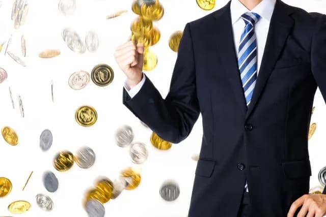 月手取り37万のワイ(28)の生活レベル、すごいw