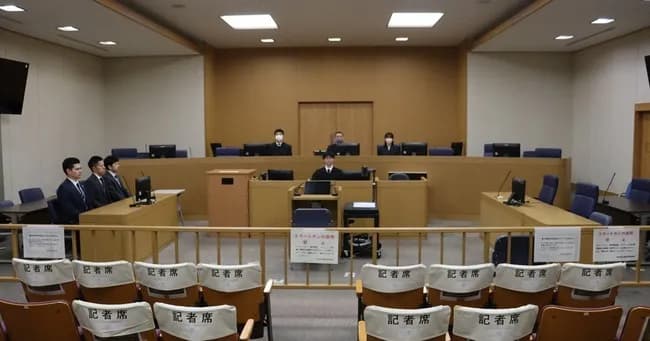 山上徹也被告（45）、正直になる「仕事を辞めて借金もあり、もう引くに引けない状況だった」