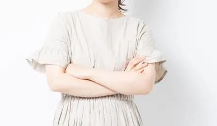 【画像】女さん「なんで私達がチー牛が嫌いで、暴力的なヤクザや半グレが好きなのか理由教えるね」