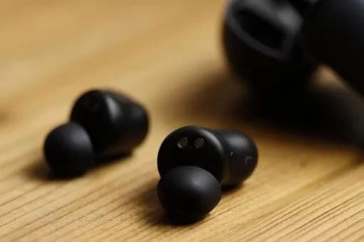 【悲報】ワイ「イヤホンの充電ケース無くしちゃったし買うか！w(1000円くらいやろなぁ…w」←結果ｗｗｗｗｗｗｗｗｗｗｗｗｗｗｗｗ