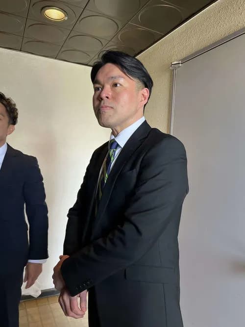 【悲報】湘南ベルマーレ評議会「RIZAP君さぁ…そのコンサル料9800万円ってなんだい？」