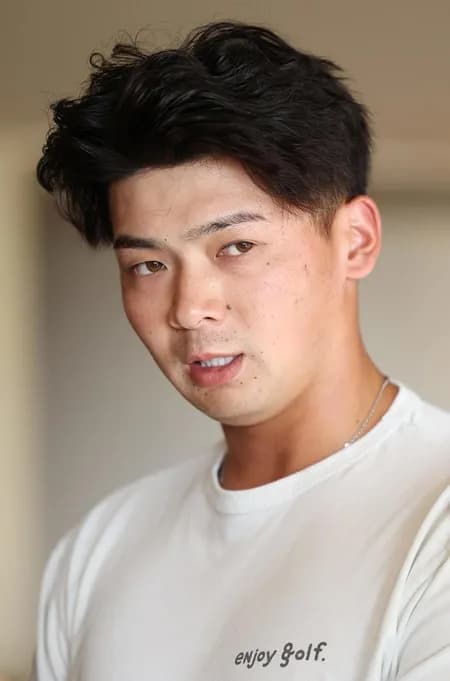 ロッテ移籍の井上広大を履正社の先輩安田が歓迎