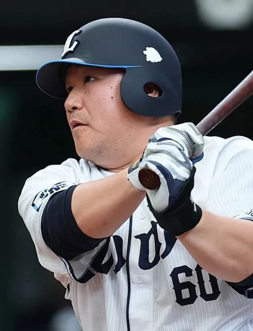 西武「チームからは戦力構想外と見られている」西武・中村剛也（42）の“来季限りで引退”は既定路線か