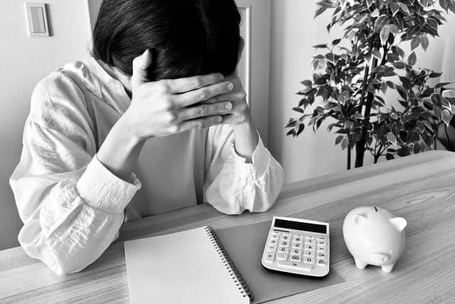 どんどん生活苦しくなってるのに株価だけ上がり続ける理由がわからん