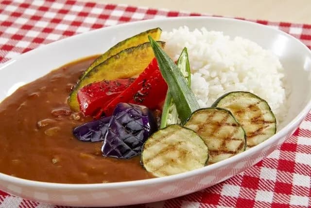 夏野菜カレーとかいうカレーをもっとも不味くする料理