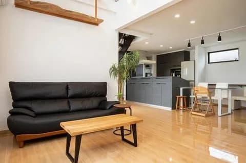 【悲報】夫「家具なんかニトリでよくね」→妻「ギィヤォォオオオ！！！！！」