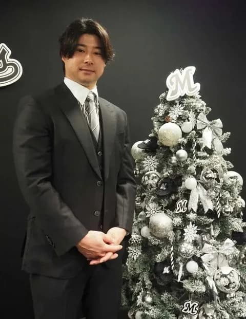 ロッテ藤岡がショート再挑戦、2500万増の1.1億で契約更改