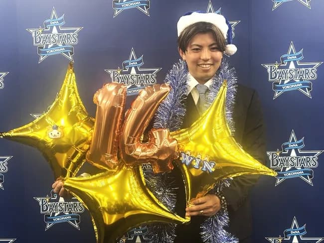 DeNA東克樹（30）「だらだらとスマホ触りながらストレッチする若手選手とは口もききたくない」