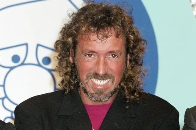 【悲報】ラモス瑠偉、ステージ3のガン公表