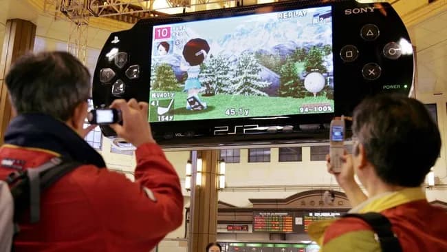 【朗報】新型PSP、ガチでPS5向けゲームが動く携帯ゲーム機になりそう