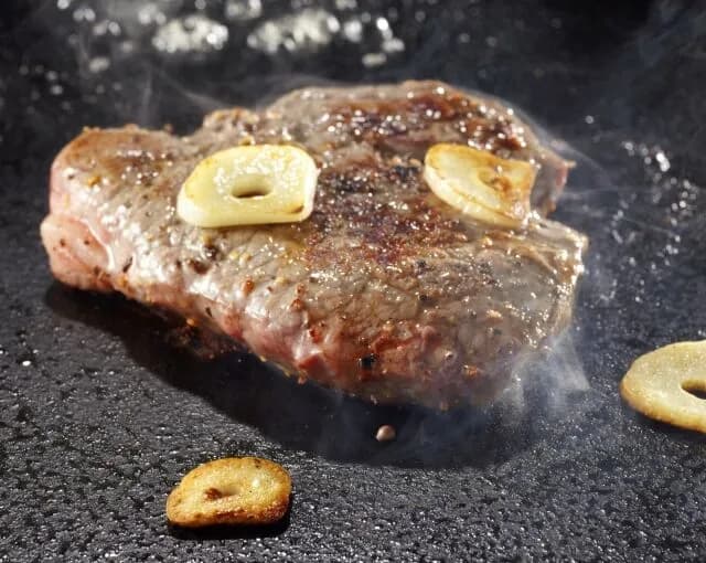 ステーキの正しい焼き方を教えて！