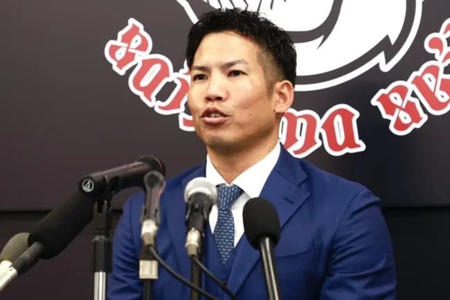FA移籍の桑原将志が西武入団会見…背番号は「7」　“ガッツマン”が意気込み「凄くワクワク」