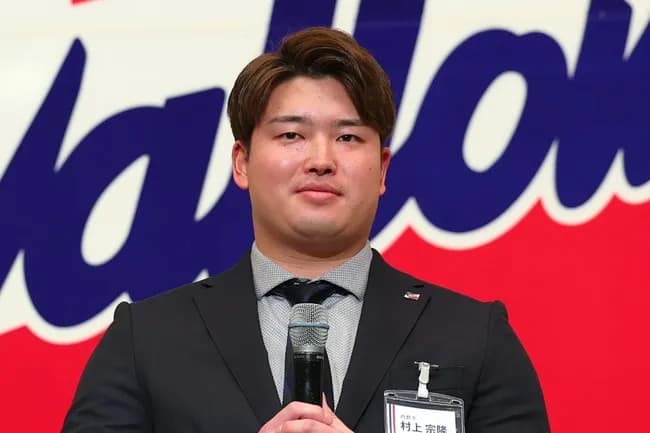 【悲報】ヤクルト・スワローズ「村上の価値を最大限上げて出荷するぞ！大型契約の譲渡金楽しみ！」
