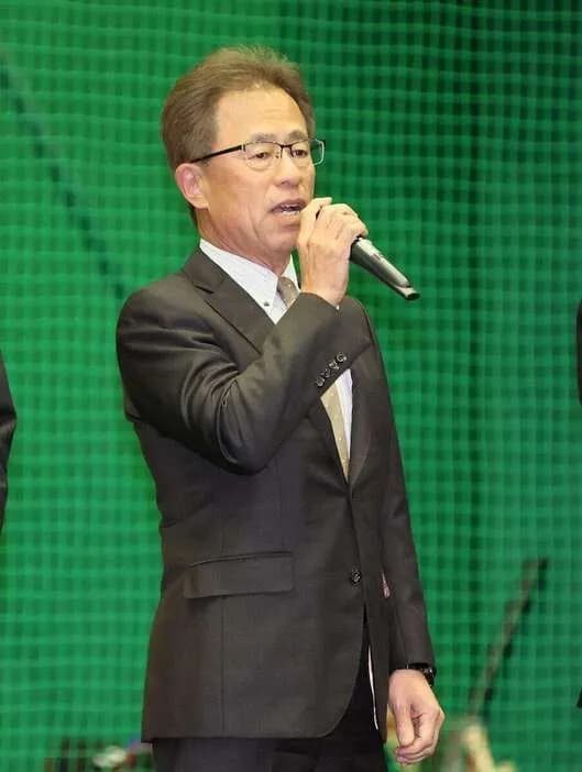 阪神が仕事納め、粟井球団社長は「100周年に向けても強いチームであり続ける」と常勝軍団を目指すと宣言　球団人事も発表