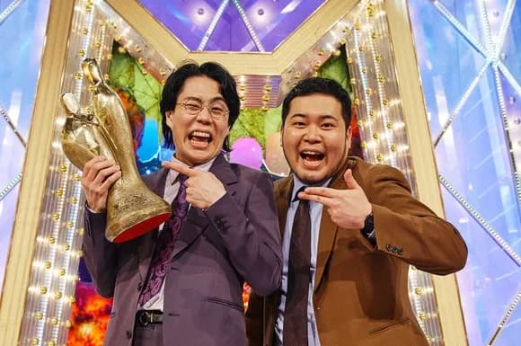 【悲報】令和ロマン、M-1のオープニング漫才を断っていたｗｗｗｗｗｗｗｗｗｗｗｗｗ