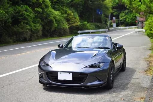 【悲報】オープンカーを買う馬鹿ｗｗｗｗｗｗｗｗｗｗｗｗｗｗｗｗ