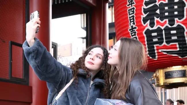 【朗報】アベノミクスの果実、実を結ぶ　今年の外国人観光客4000万人突破確実