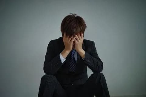 【悲報】管理職になれなくて40代以降年収伸びなさそうなやつwwwww