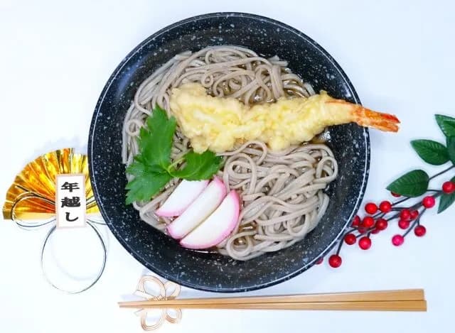 大晦日の年越しそばのおかずに寿司かピザにするか悩む