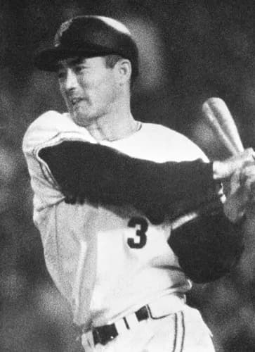 ミスタープロ野球←長嶋茂雄　ミスターサッカー←