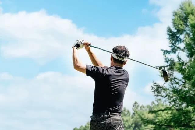 ゴルフの大会で自分たちでスコアを記入する理由