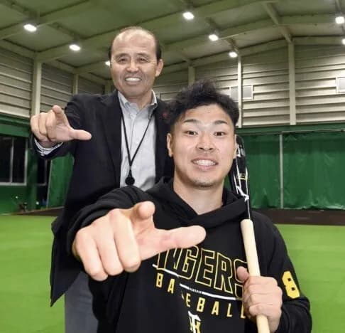 『野村政権時の今岡』『岡田政権時の佐藤輝明』←どっちが酷かった？